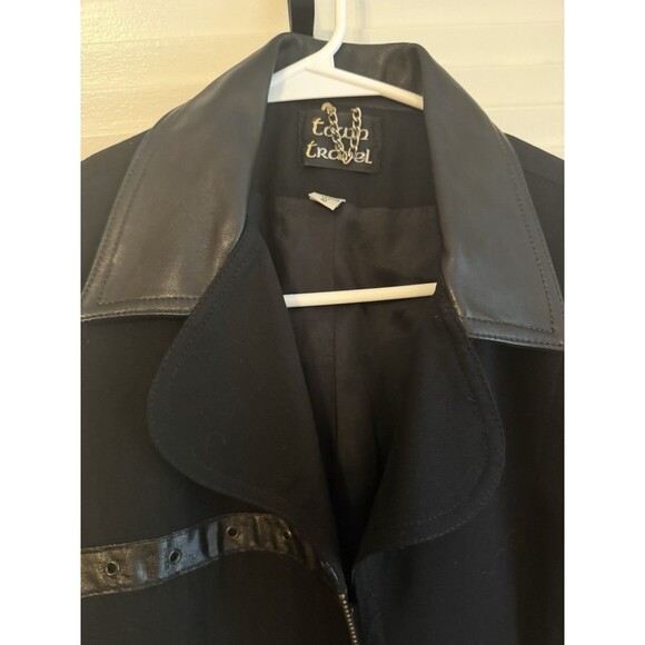 Town & Travel Black Wool Blend Coat w/Faux Leather Collar & Grommet Details VTG - Picture 13 of 13